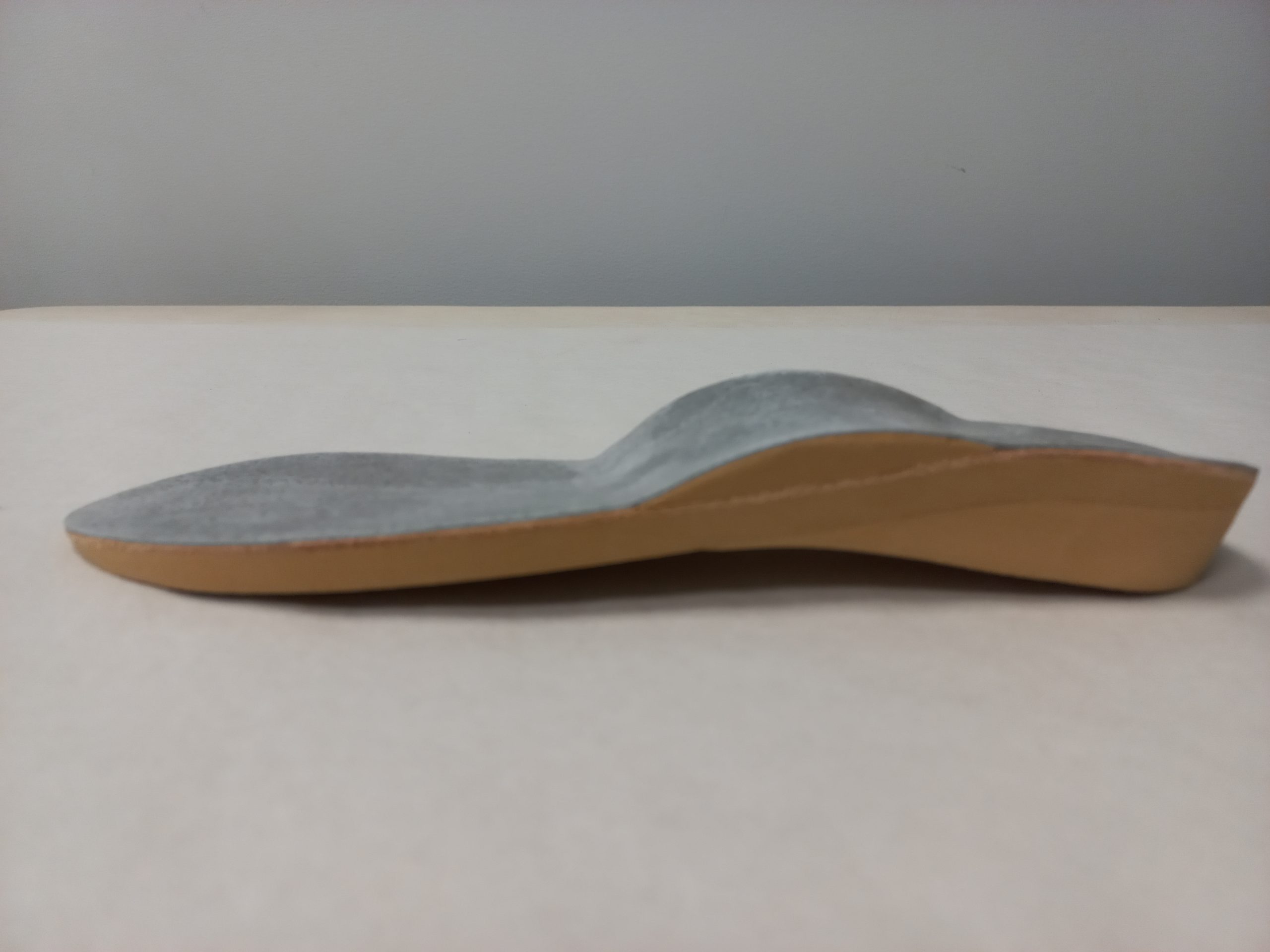 Eritüüpi tallatoed – jalapikkuse erinevus 1cm ja rohkem